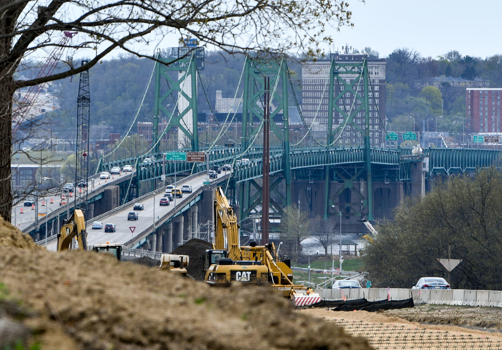 042219-mda-qct-bridge-020a.JPG